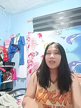 Milkytits4You webcam