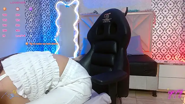 Naisha_tay webcam