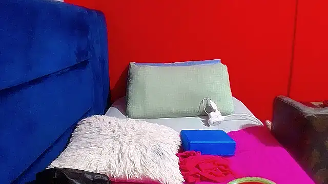 Lelety79 webcam