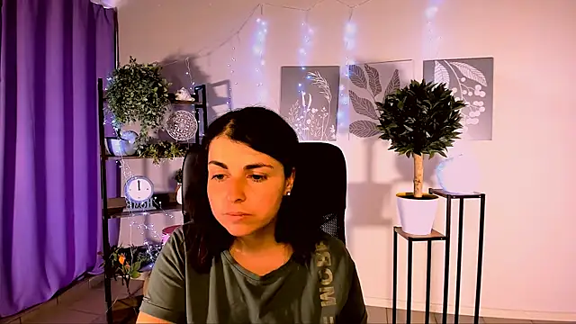 MartaEdams webcam