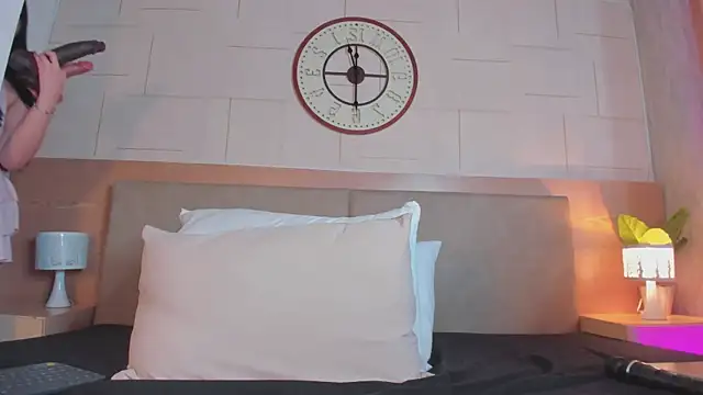 Meloddy_Rose webcam