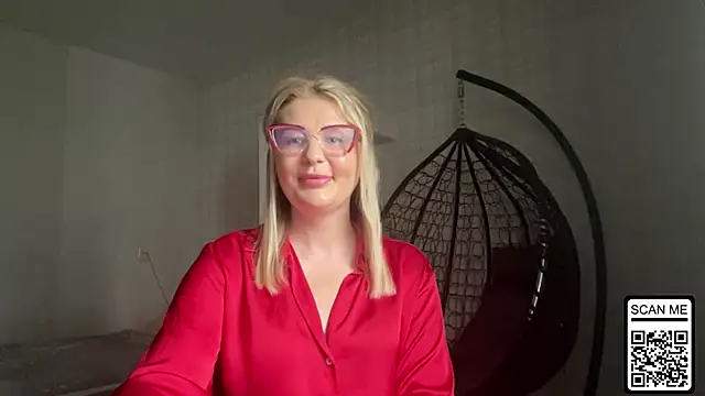 Blondie_xoxoxo webcam