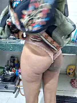 Marathi_Sayali webcam