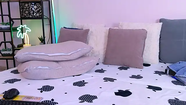jimmy_doss (M young) - Touch me!!! Make me Horny!!! CUM!!!