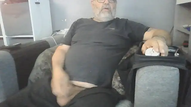 Naturistmale45 webcam