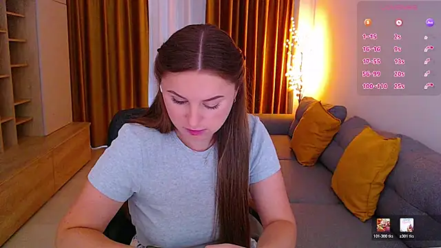 mia_bloomy webcam