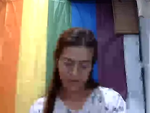 juicycum069