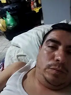 Manuel3910 live cam on StripChat