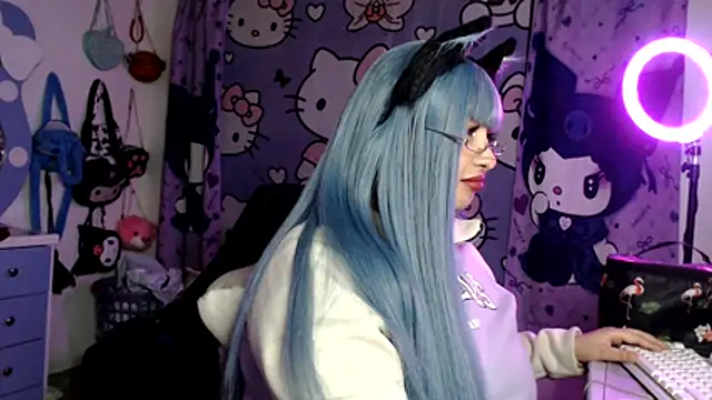 lussyevans24 webcam
