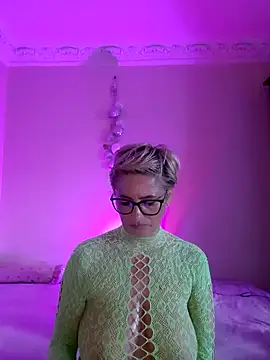 LunaBlaise webcam