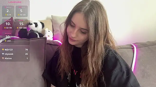 evvaavve live cam on StripChat