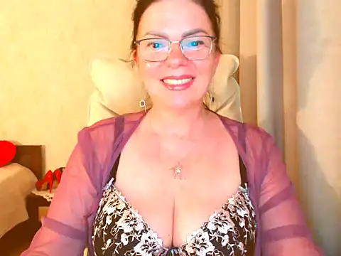 Monica-1203 webcam