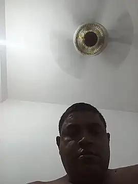 deshilnd live cam on StripChat