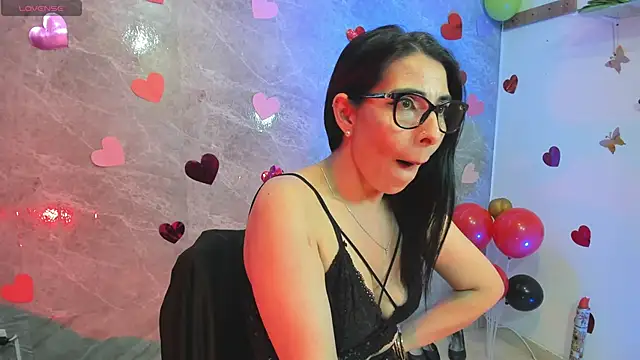 adellelennoxx webcam