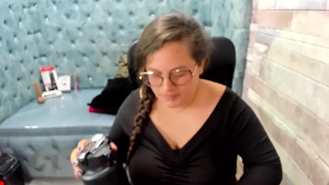 Sarah_Boobs_