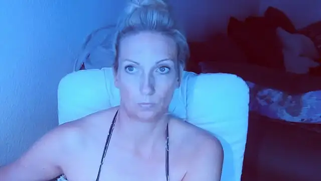 SexyJulia21 webcam