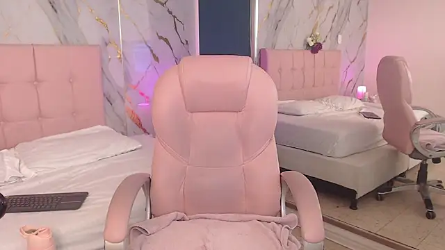 Red_kytty6 webcam