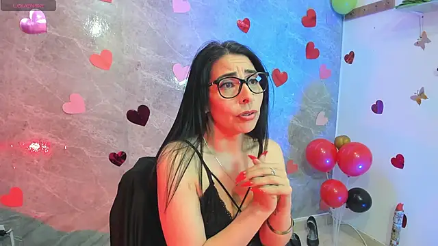 adellelennoxx webcam