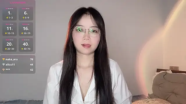 77-Vicky webcam