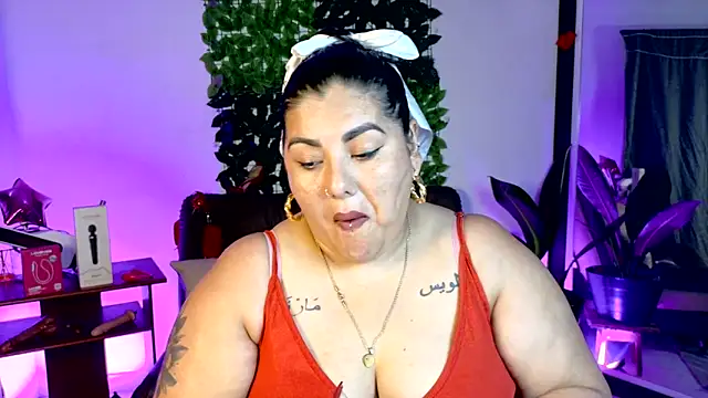 AndreaKinky webcam