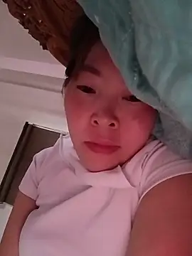 Yiyoongg webcam