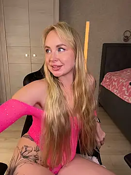 Kitty-Kelsi webcam