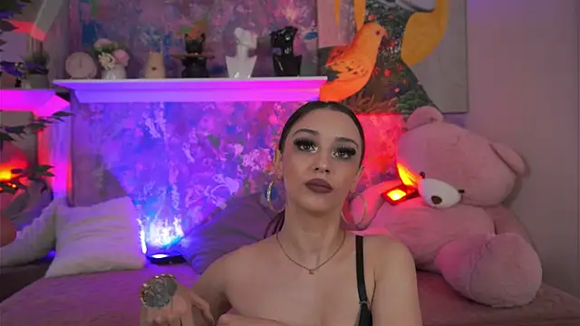 ZaraFeline webcam