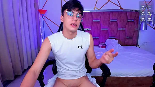Tarpely - Male webcam sex chat