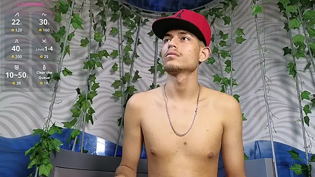 ItsZairen webcam