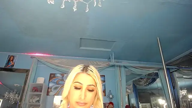 ADRIANNA_FOX webcam