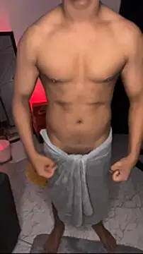 DarkMuscleBoyX webcam