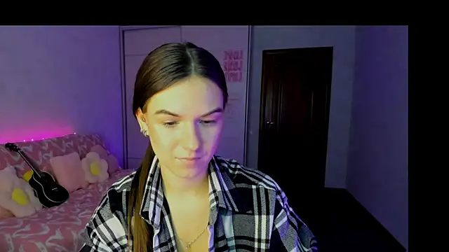 luna_lust_212 webcam