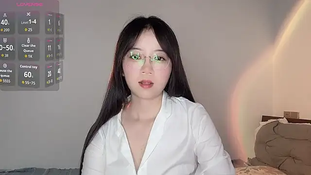 77-Vicky webcam