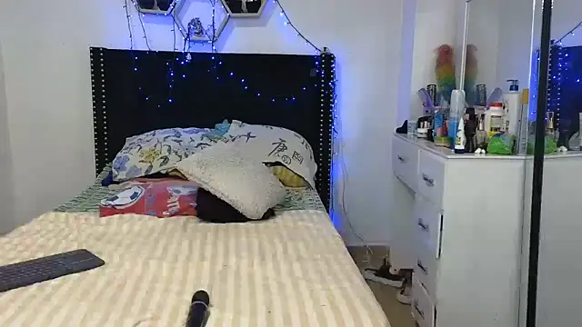 charlotte_077 webcam