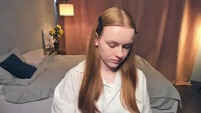 TrishaStoecker live cam on StripChat
