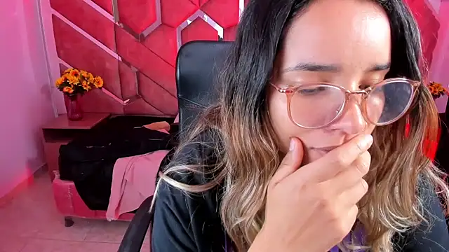 Olivia_Fox69 webcam