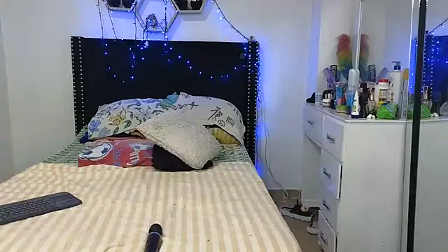 charlotte_077 webcam