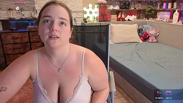 Kimberly-Caprice webcam