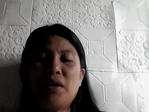 Uniquebeauty32 webcam