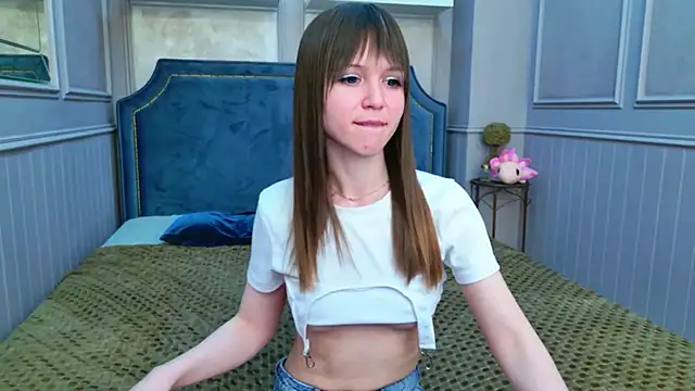 Kara_Kirby webcam