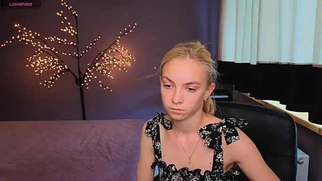 SonnySofia webcam