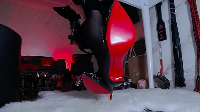 FinDomGod webcam