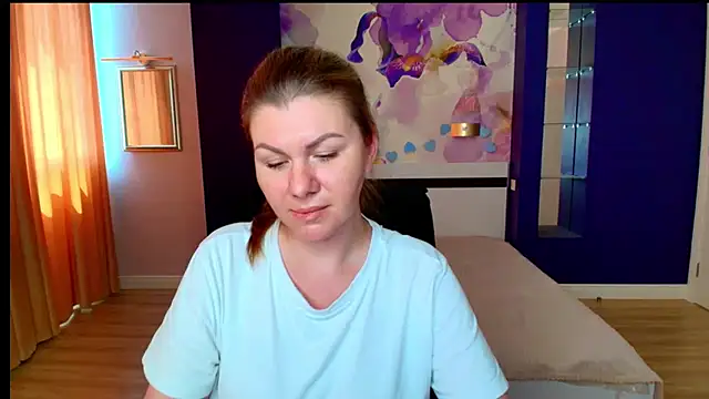 LunaKissesx webcam