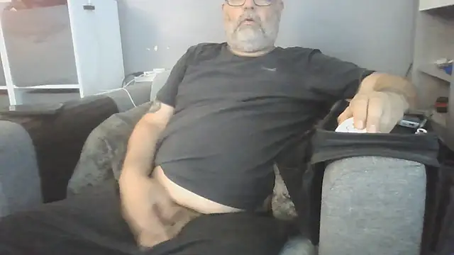 Naturistmale45 webcam