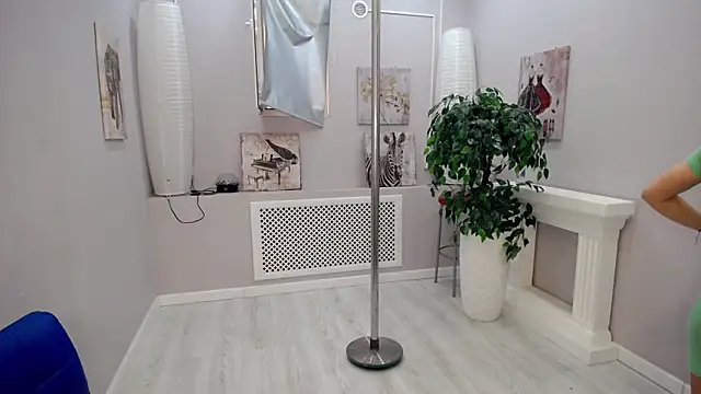 wild_temptation_ webcam