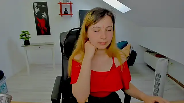 CamelliaStone live sex cam