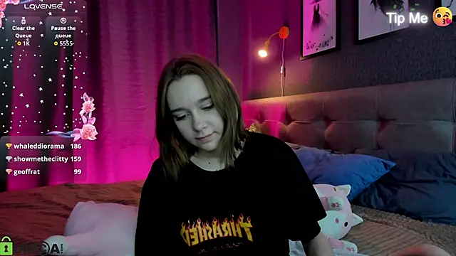 Lesi_Moonie01 webcam