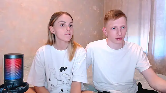 juliaanddima webcam