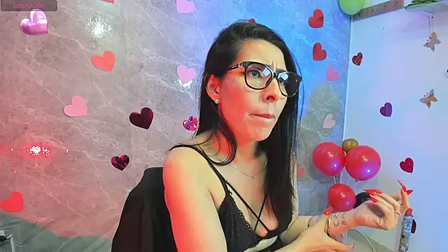 adellelennoxx webcam