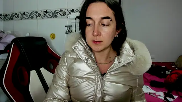 Sweet-Suck69 webcam